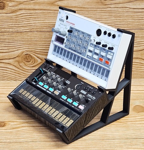 Tier desktop stand - 2, korg