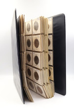 Lot of 309 - Numismatic Collection: Penny, Farthing, Half Crown, Shilling, Pence