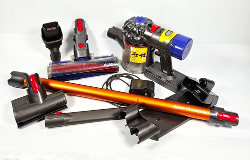 Dyson absolute vacuum - v8,