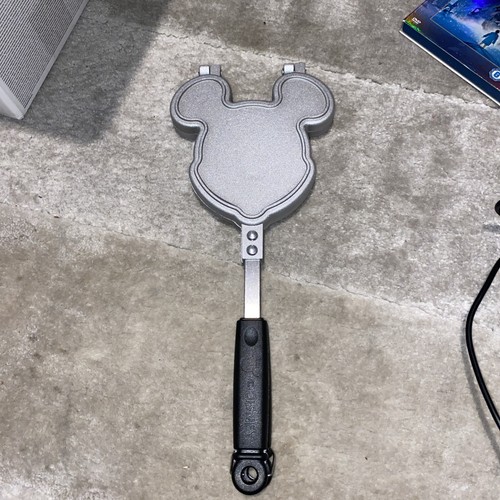 Disney mickey mouse shaped - disney,