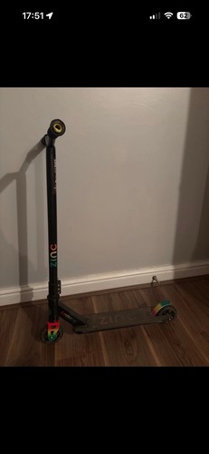 Zinc vibes stunt scooter - , ex