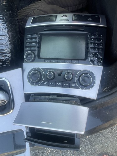 Mercedes w203 facelift center - mercedes,