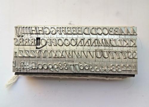 Point perpetua italic - 24,