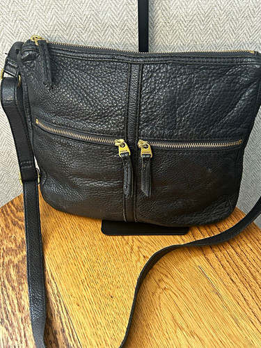 Fossil black pebbled - black,