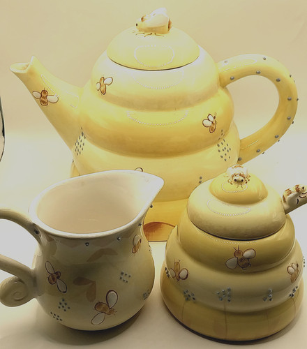 Block buzz large teapot - block~buzz,