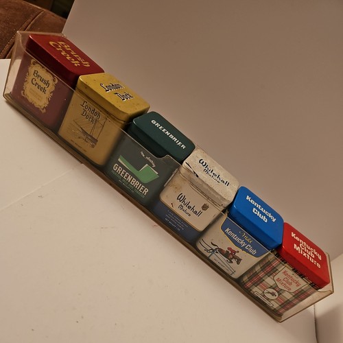 Vintage pipe - r, r