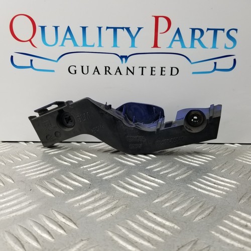Toyota avensis bumper mount - bumper,