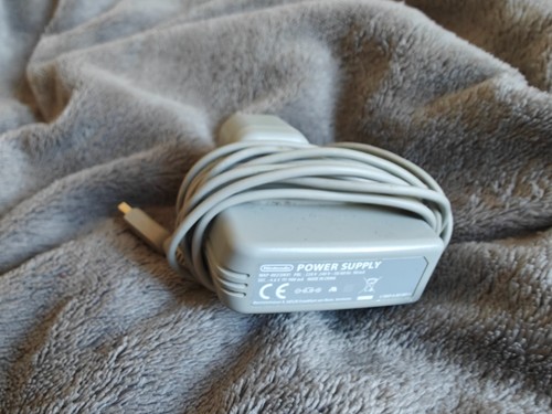Nintendo 3ds charger 2ds - nintendo,