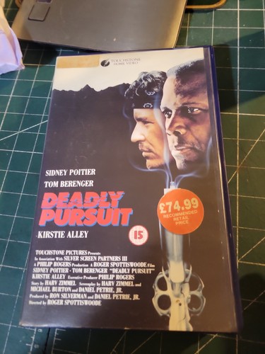 Deadly pursuit sidney - deadly,