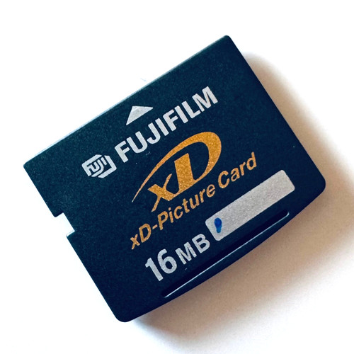 16mb fujifilm memory card - 16mb,