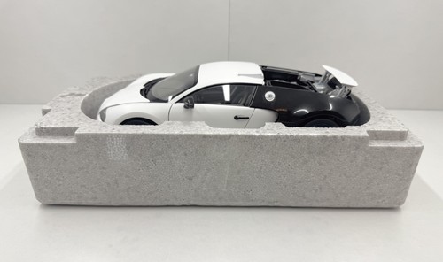 Autoart signature bugatti - autoart,