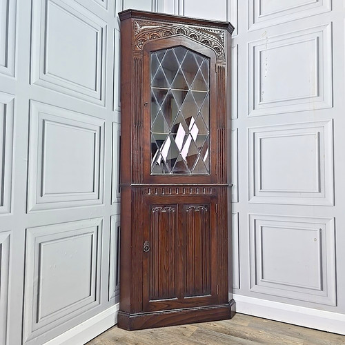 Vintage corner cabinet - corner,