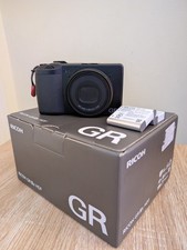 Ricoh GR IIIx HDF Compact