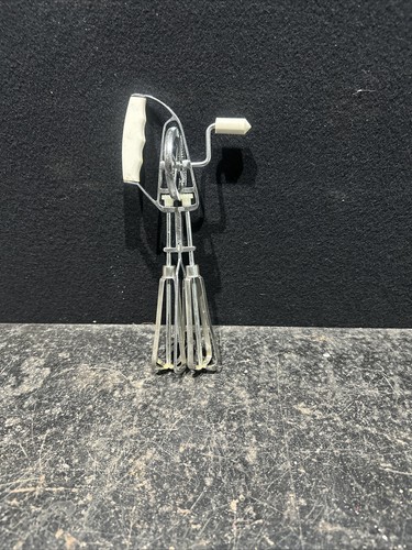 Vintage hand crank rotary egg - hand-crank,