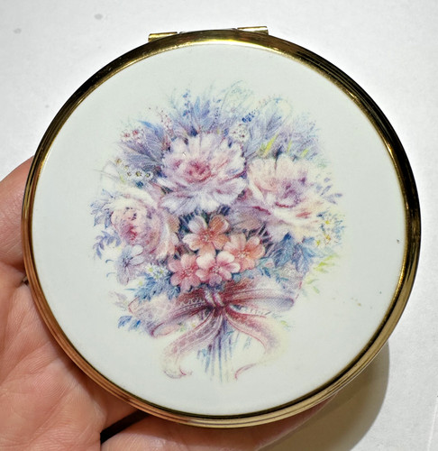 Stratton compact bouquet - stratton,