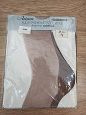 Vintage Aristoc Harmony Fully
