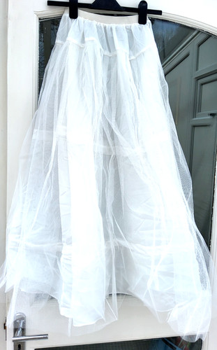 Crinoline underskirt white