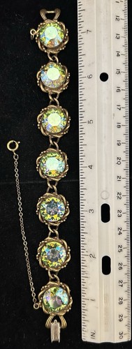 Beautiful coro bracelet - beautiful,