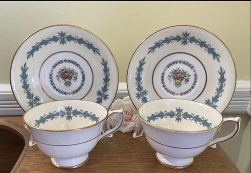 Vintage aynsley cambridge - vintage,