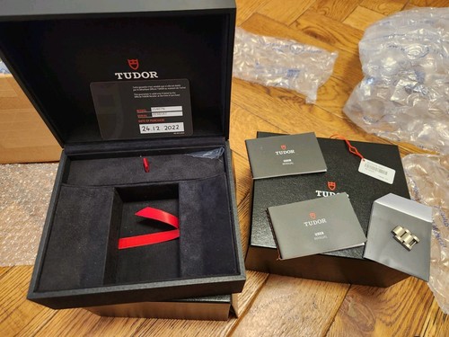 Tudor pelagos original box - tudor,