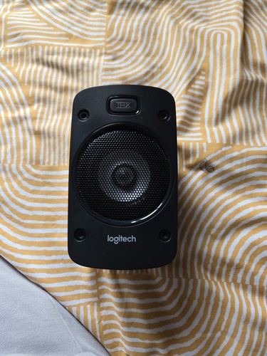 Logitech z906 front rear - logitech, front/rear