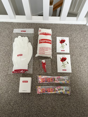 Supreme gift accessory - supreme,