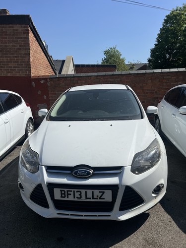 2013 ford focus - -,