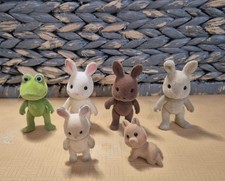 Sylvanian  Families Figures