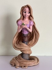 Disney showcase collection - disney,
