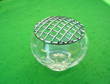 SMALL CRYSTAL CUT GLASS ROSE BOWL ( mim t1 )