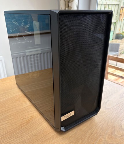 Fractal design meshify - fractal,