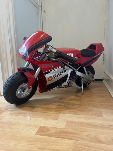 Razor pr200 pocket - rocket, mini