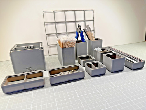 Modular hobby desk - desk, organiser