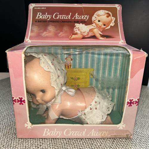 Vintage boxed baby crawl away - baby,