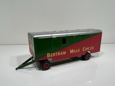 Oxford 1/76 Bertram Mills
