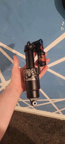 Fox float rear - float, shock