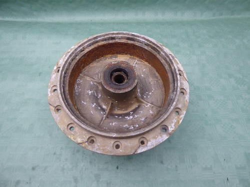 Suzuki 250 hub - suzuki,