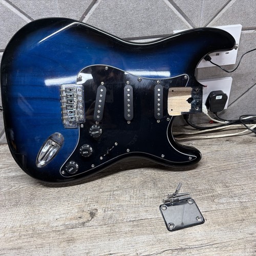 Guitar body project man - man, cave