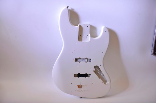 1966 fender jazz bass body - jazz,