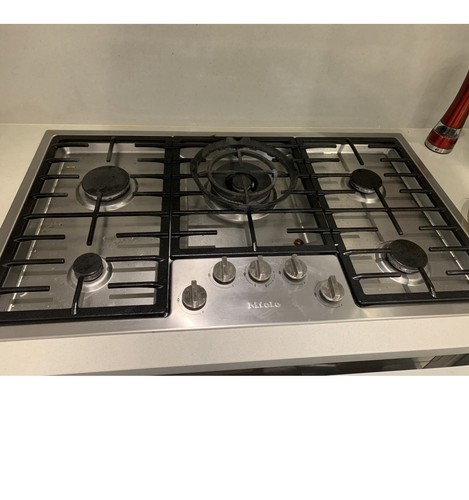 Cooker