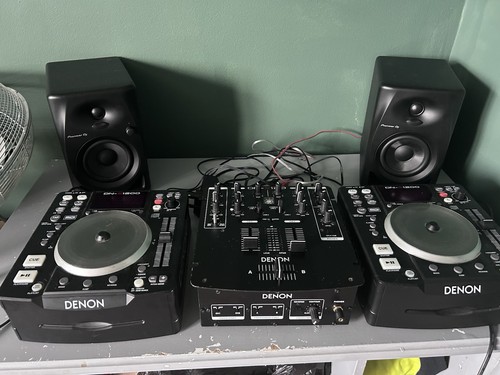 1200 cdjs and - dn-, a