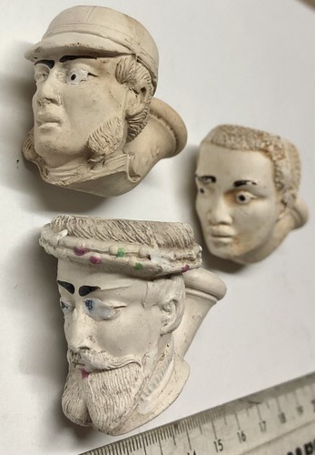 1890 figural clay pipe - x3,
