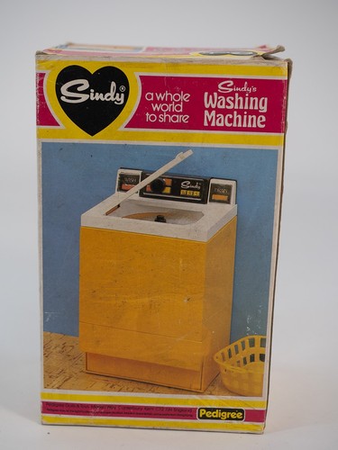 Sindy washing machine - washing,