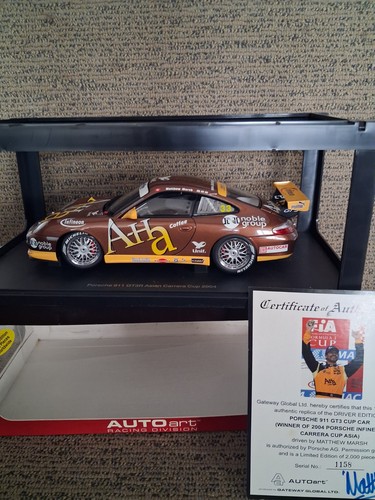Autoart scale porsche gt - 1.18,