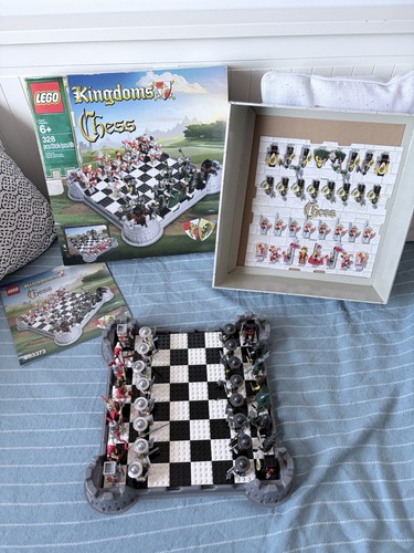 Lego kingdoms chess set 853373 - lego,