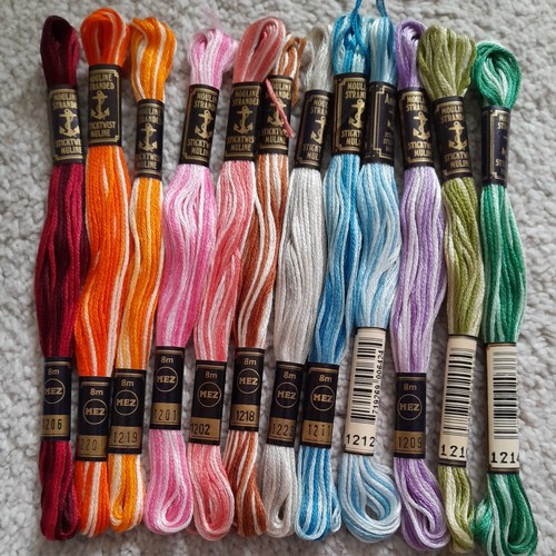 Skeins random colours - 12,