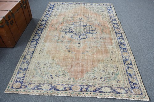 5x8 rug turkish - 5,5x8,4, ft