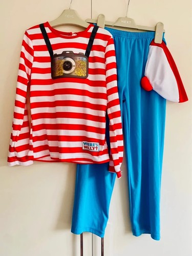 Where wally fancy dress - wally?,