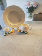 Vintage Carlton Ware Walking Ware Breakfast Set Trio Plate Cup & Egg Cup