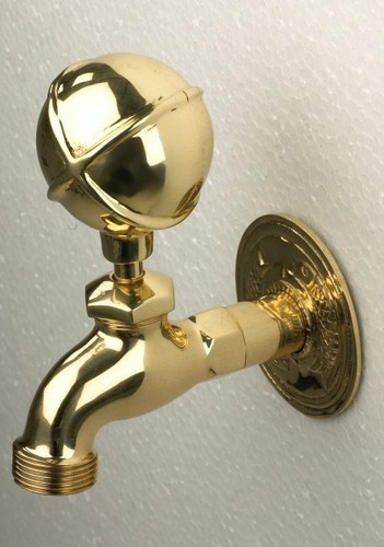 Polished brass globe outdoor - polished,